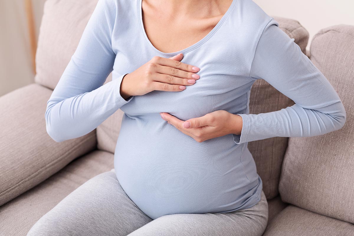 Dolori al seno in gravidanza: quando iniziano e quanto durano