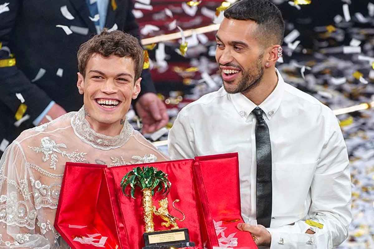Mahmood e Blanco trionfano a Sanremo 2022: vittoria da “Brividi” al Festival!