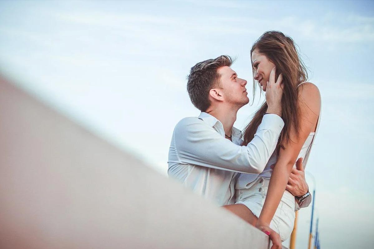 Come far innamorare un uomo: i consigli per accendere (e mantenere) la passione
