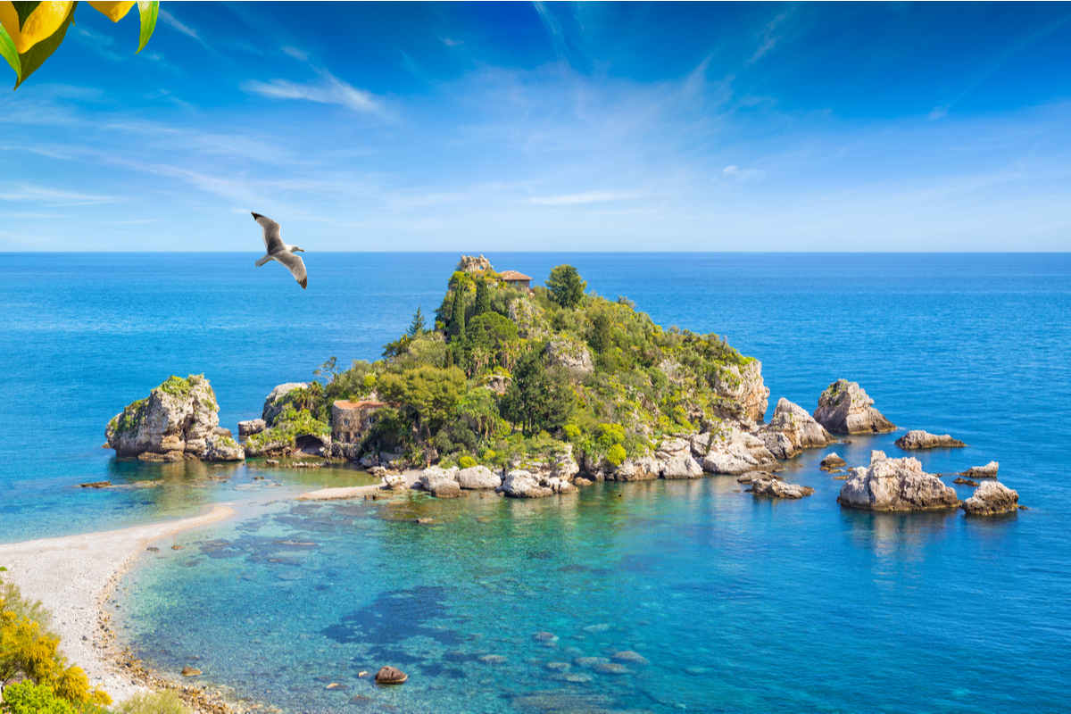 spiaggia e mare della sicilia