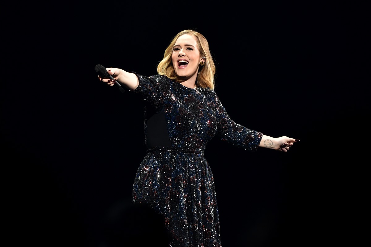 Il ritorno di Adele sulle scene: “So che sono diversa. Ho scelto di viaggiare più leggera”