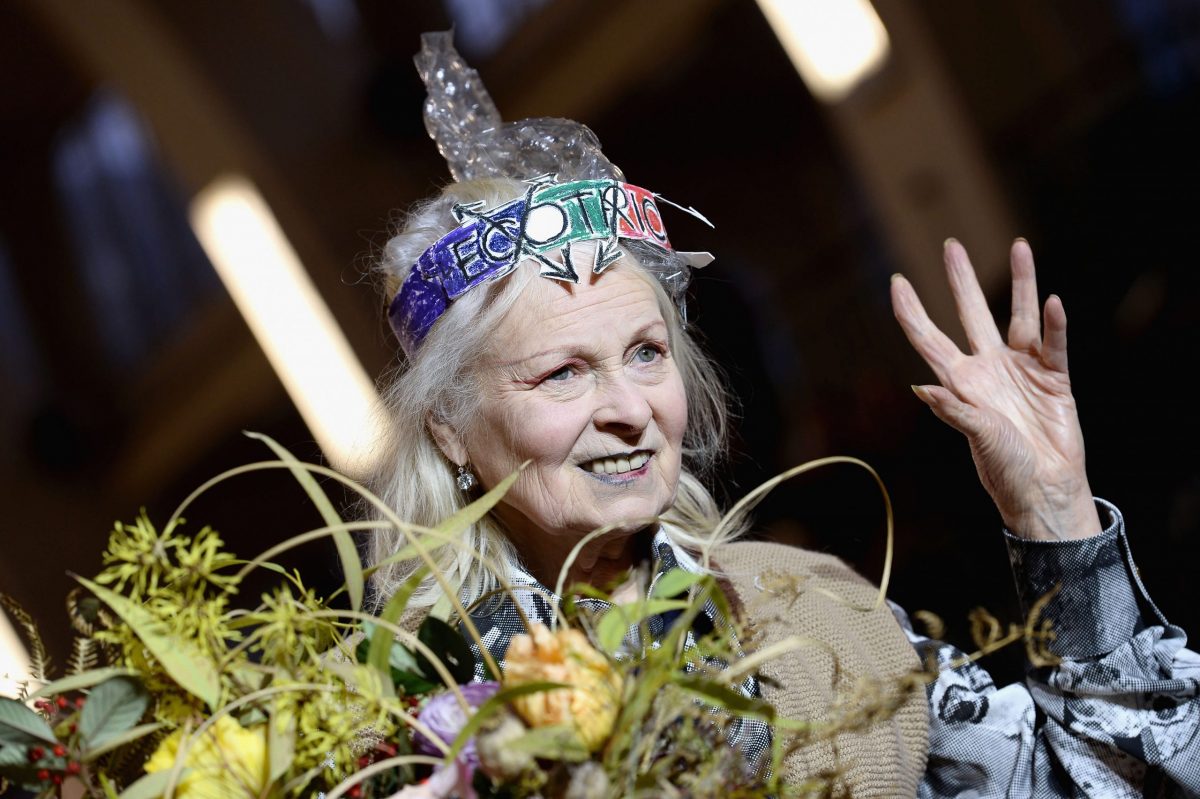 Vivienne Westwood x Eastpak: la stilista conferma il suo impegno per una moda più etica