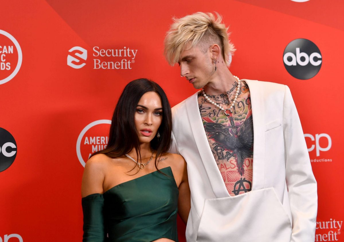 Primo red carpet per Megan Fox e la nuova fiamma Machine Gun Kelly