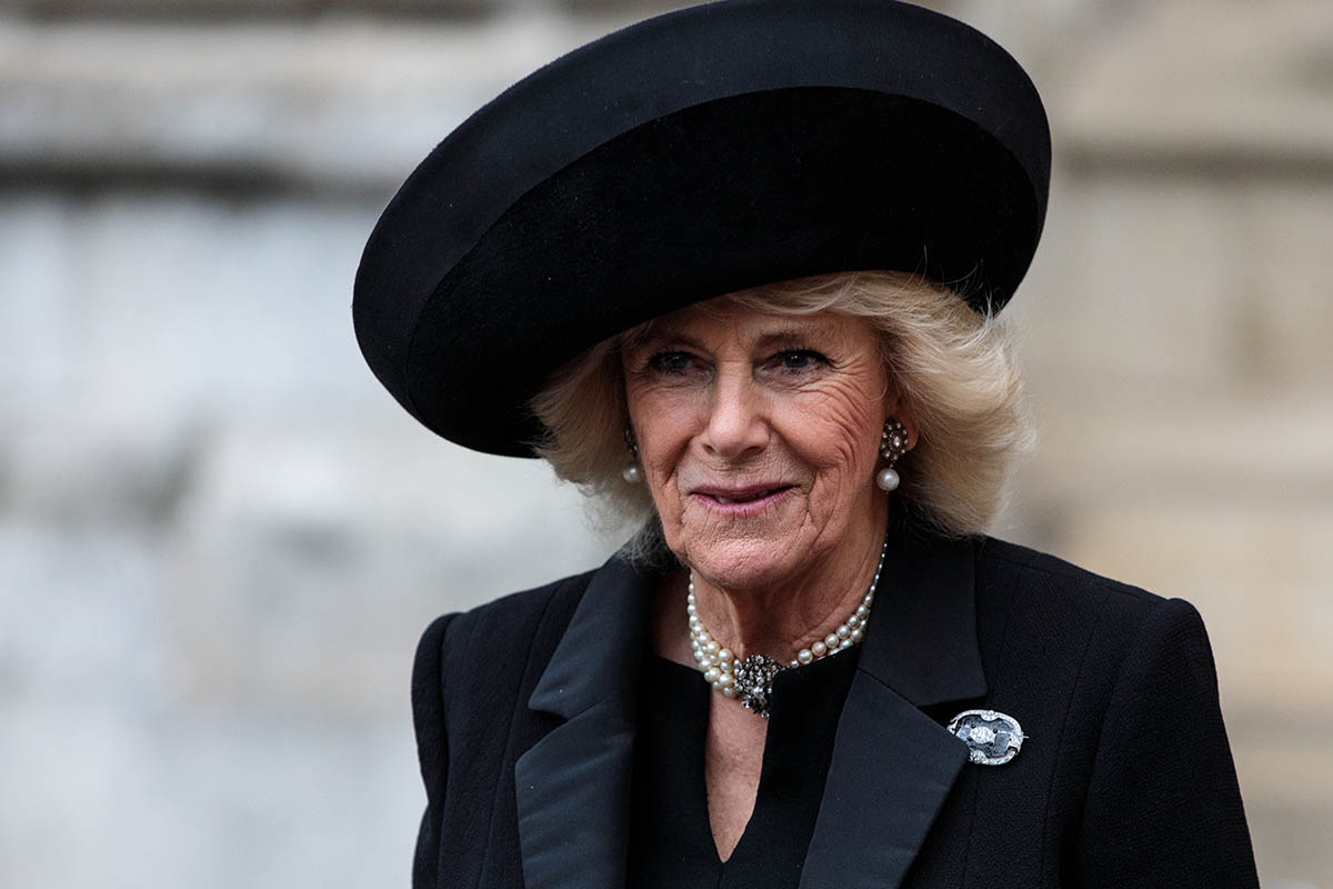 Camilla Parker Bowles attaccata su Instagram dopo la nuova stagione di The Crown