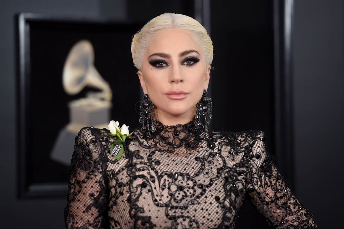 Lady Gaga reciterà al fianco di Brad Pitt