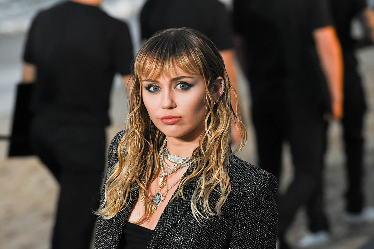 Miley Cyrus spegne 28 candeline: ecco cinque cose che (forse) non sai su di lei