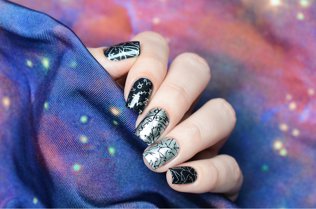 Unghie galaxy nails