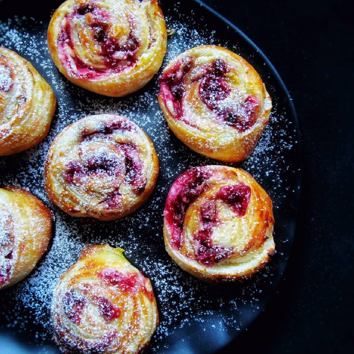 Cranberry Rolls: la ricetta del dolce ai mirtilli di Hailey Baldwin Bieber