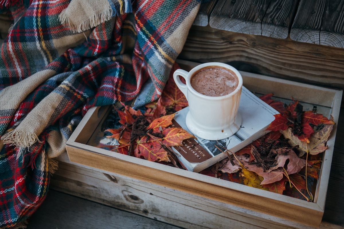 Film leggeri da guardare in pieno relax con la cioccolata calda