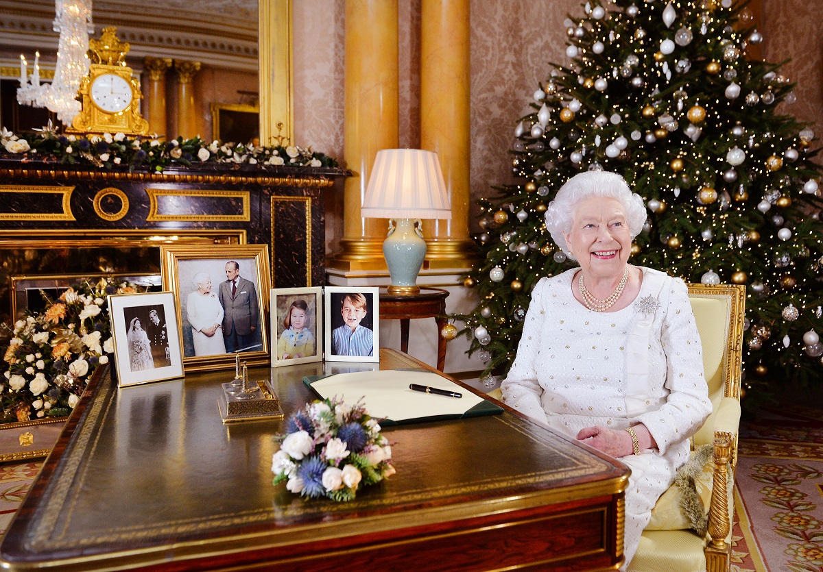 Royal Family, i regali più divertenti della Regina Elisabetta