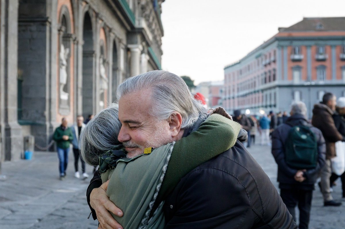 Il 21 gennaio è la giornata mondiale degli abbracci