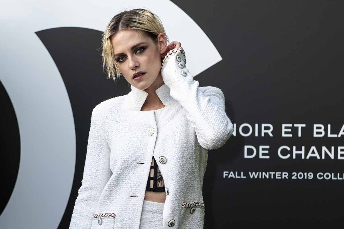 La prima foto di Kristen Stewart nei panni di Lady D