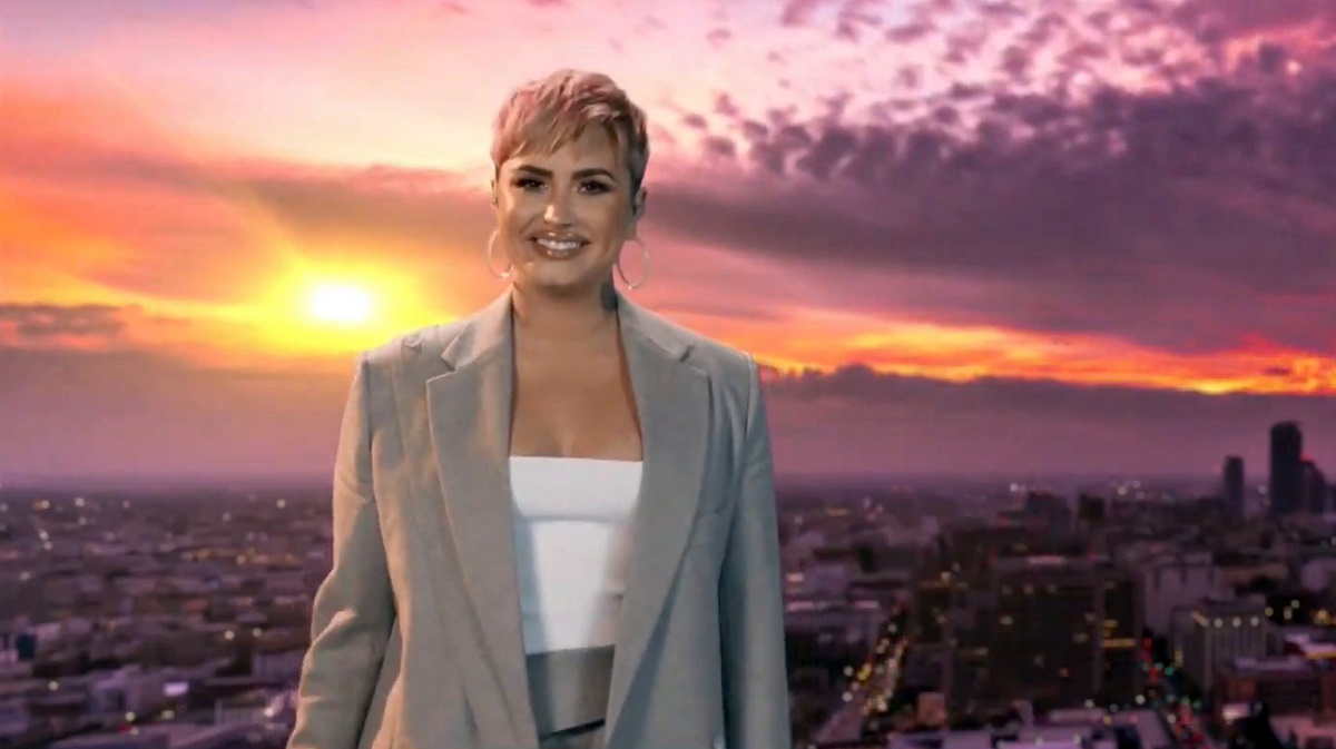 In questo screengrab, Demi Lovato si esibisce durante il Celebrating America Primetime Special il 20 gennaio 2021. L'evento in live streaming ospitato da Tom Hanks presenta i commenti del presidente eletto Joe Biden e del vicepresidente eletto Kamala Harris e spettacoli che rappresentano diversi talenti americani