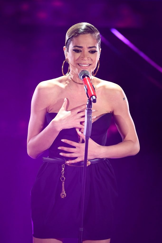 Elodie partecipa al 70 ° Festival di Sanremo al Teatro Ariston il 7 febbraio 2020
