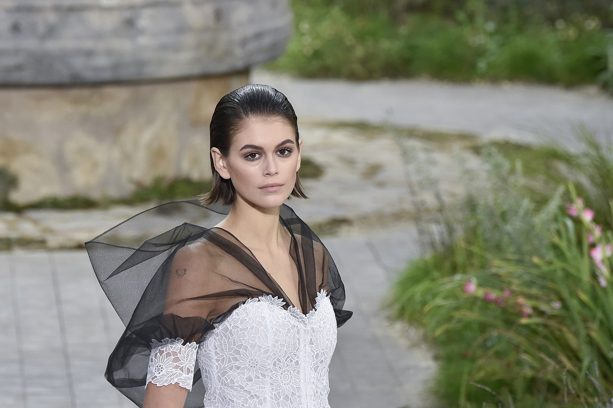 sfilata chanel Kaia Gerber