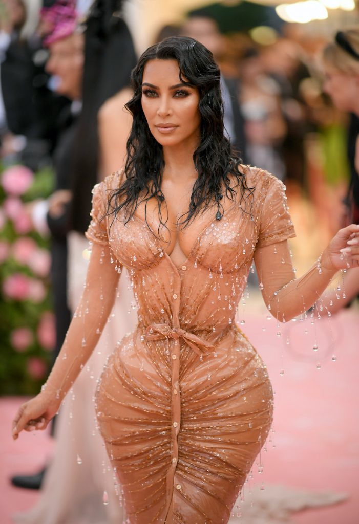 Kim Kardashian met ball