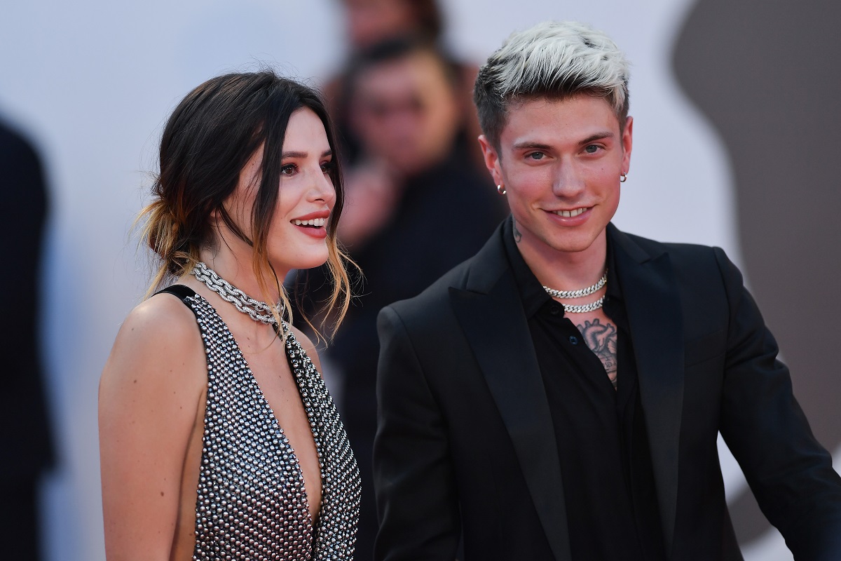 Benjamin Mascolo noto come Benji e Bella Thorne cammina sul tappeto rosso prima della proiezione di "Joker" durante la 76a Mostra del Cinema di Venezia presso la Sala Grande il 31 agosto 2019 a Venezia, Italia