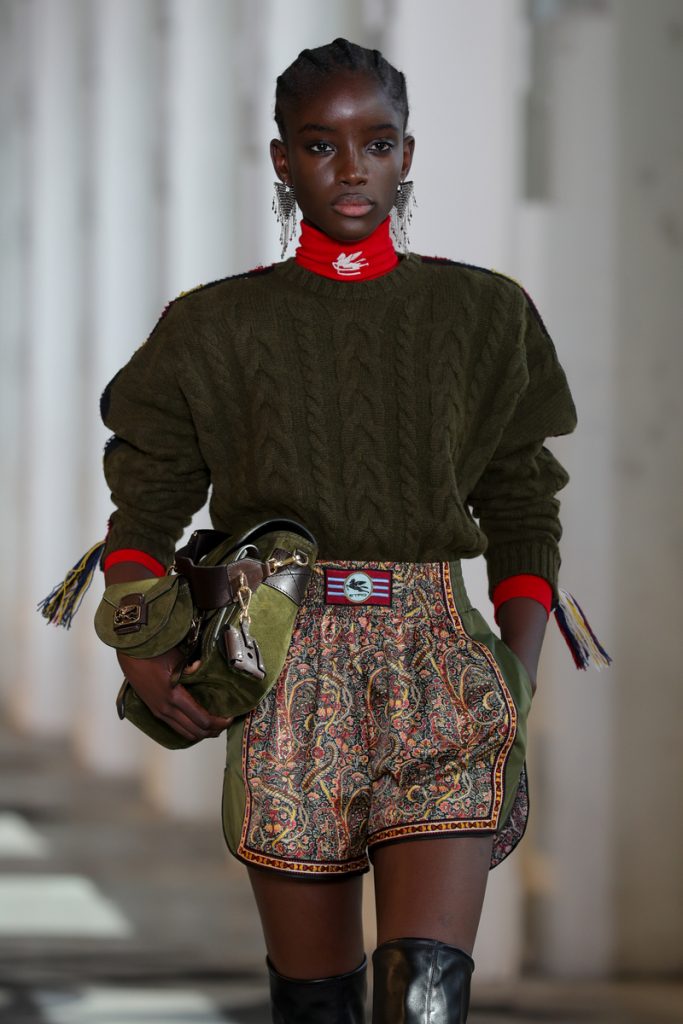 Etro mfw2021 pantaloncini e maglione