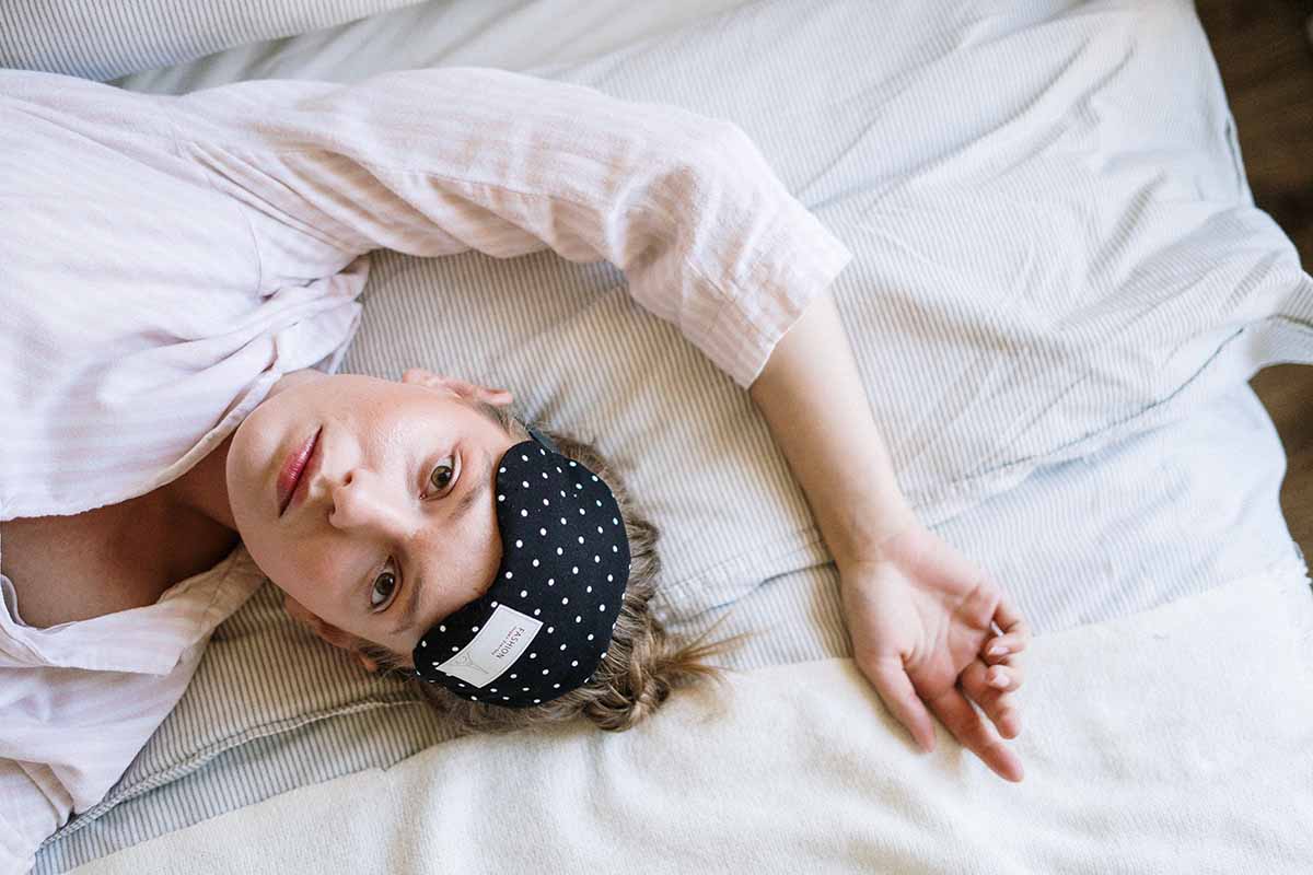 Vuoi una pelle perfetta? Allora devi dormire bene