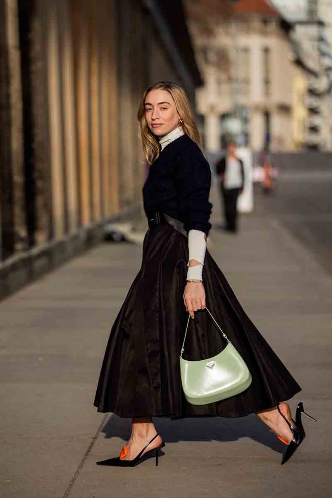 gonna campana nera slingback prada