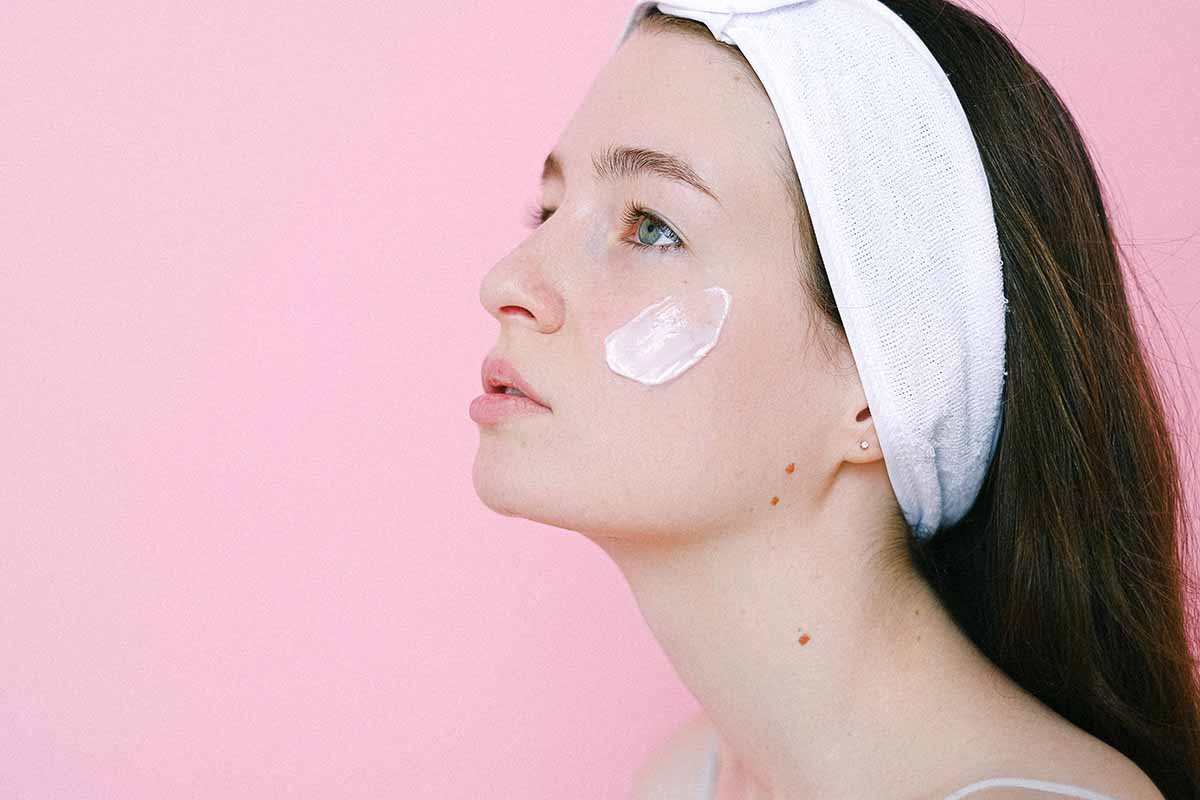 ragazza crema