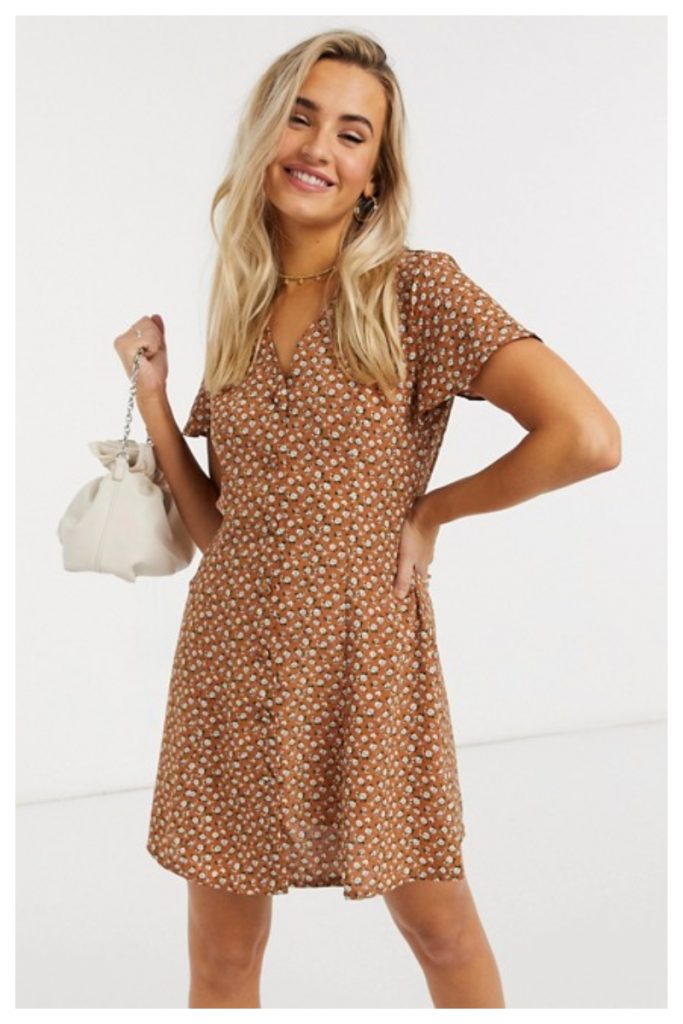 modella asos vestito fiori