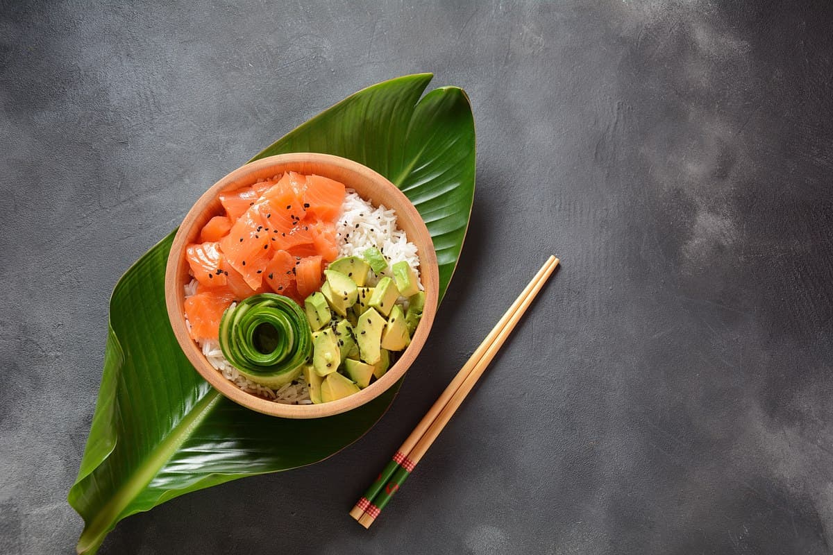 Come preparare una perfetta pokè bowl in casa