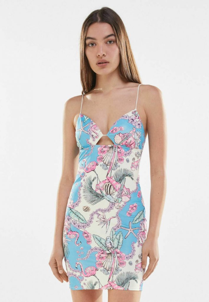 Vestito corto stampa foulard Bershka