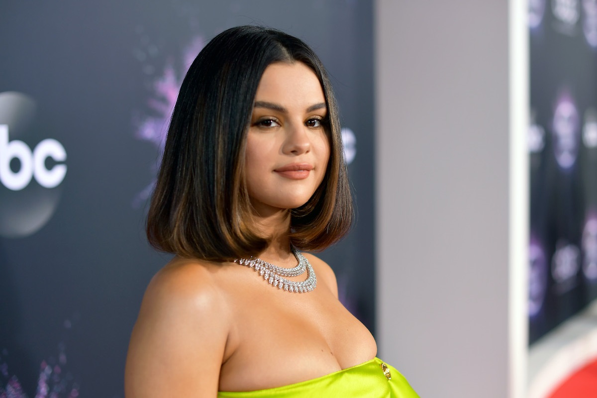 Rare Beauty finalmente in Italia: il marchio di Selena Gomez disponibile da domani da Sephora