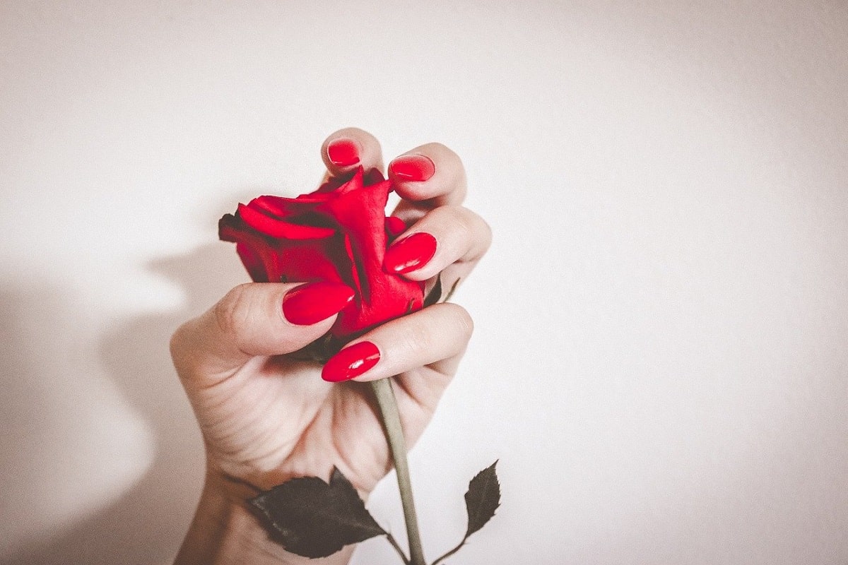 smalto rosso