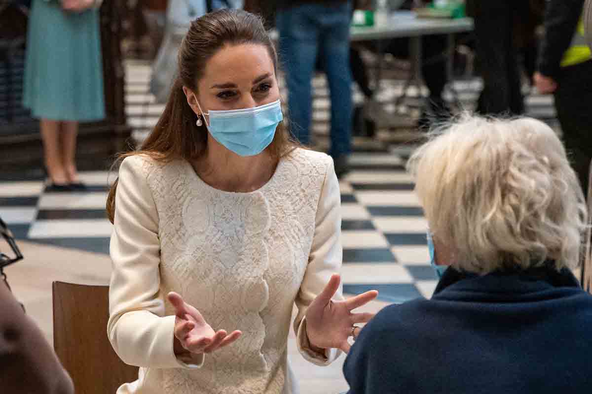 Kate Middleton è in isolamento: e William fa un passo falso