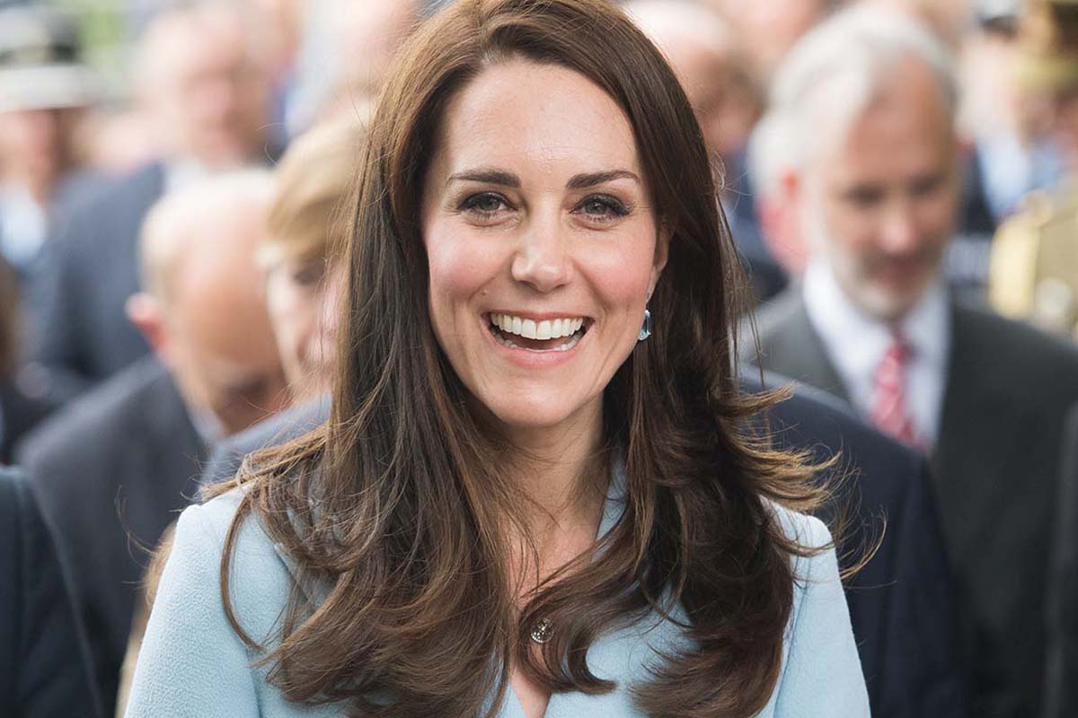 Kate Middleton è diventata madrina di una corazzata della royal navy