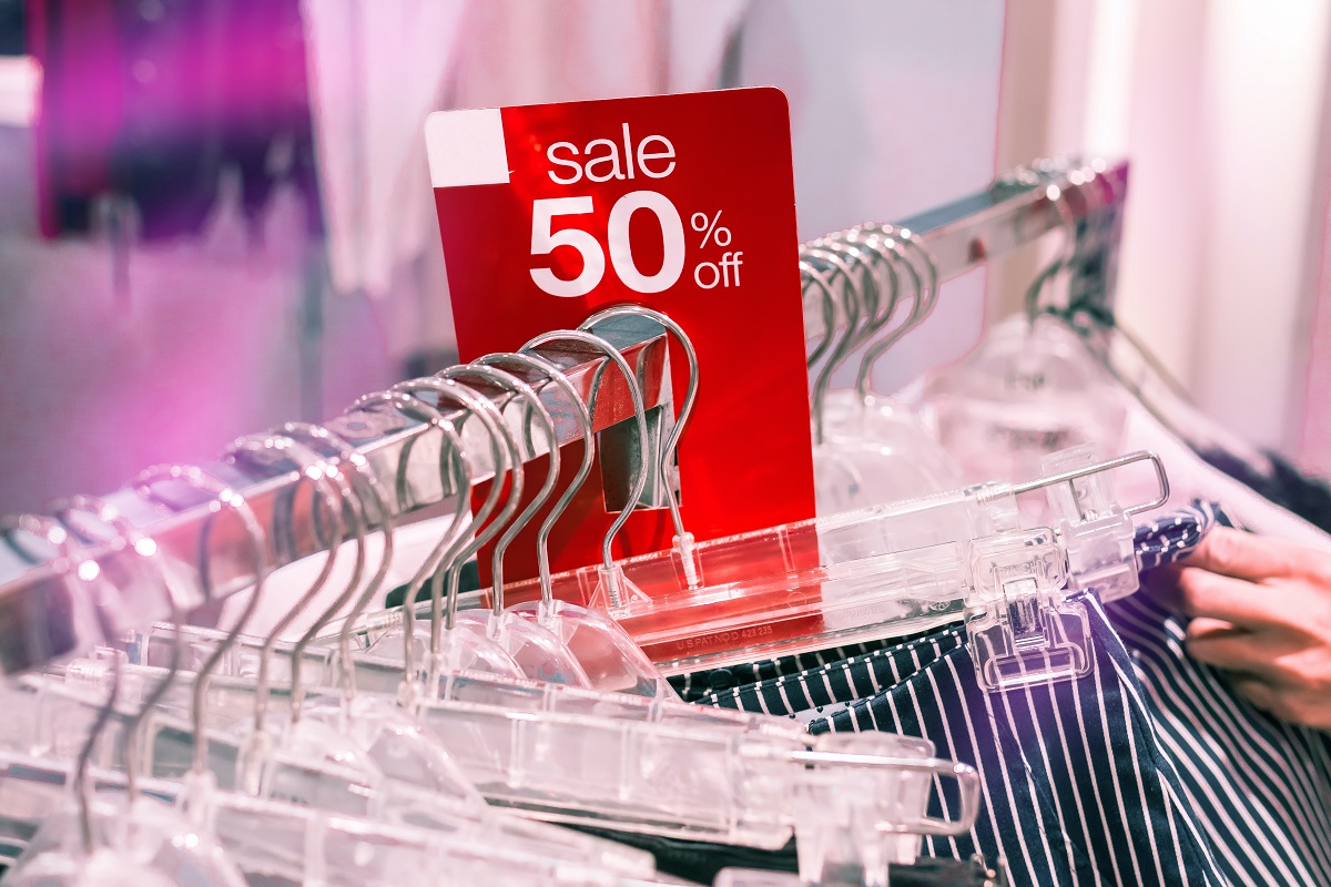 Saldi estivi: dove e quando cominciano, e come arrivarci preparati