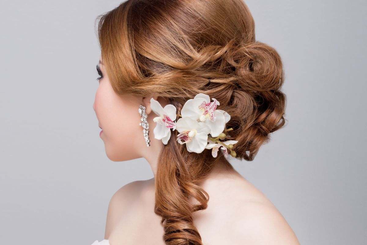 sposa con semiraccolto