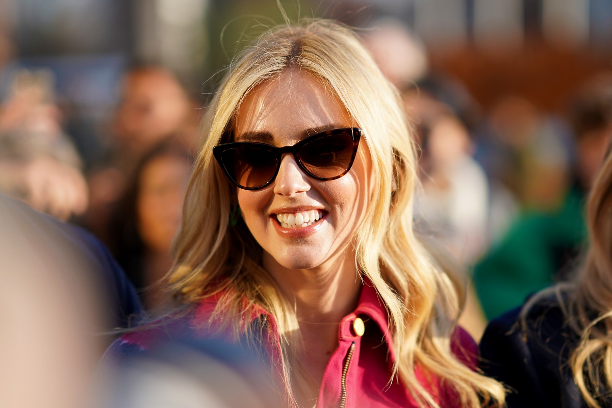 Il camicione fucsia di Chiara Ferragni è tutto quello d cui abbiamo bisogno quest'estate