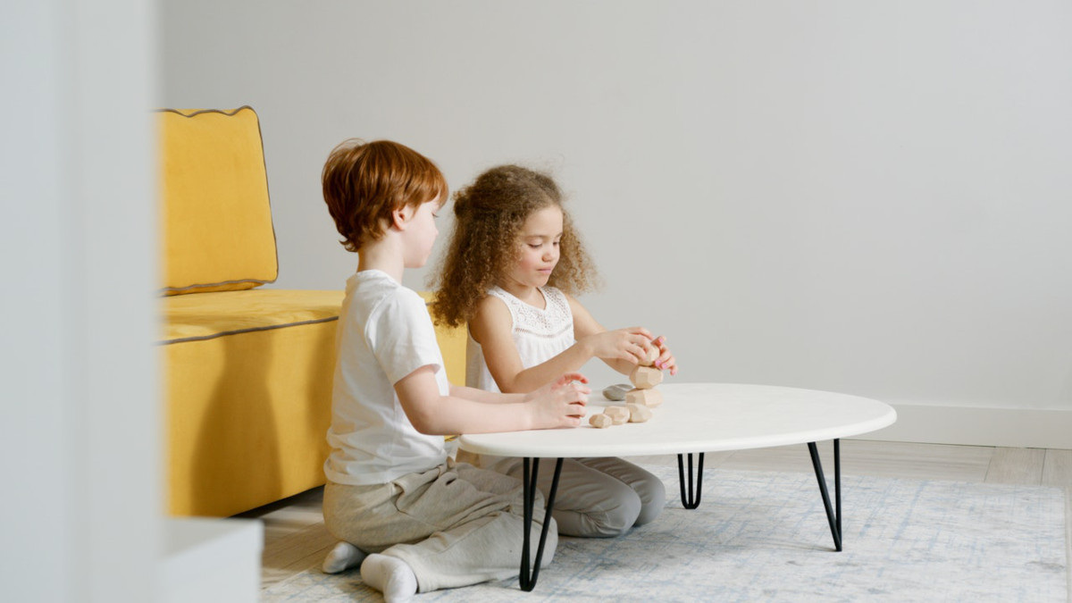 Come vestire il bambino il primo giorno di scuola