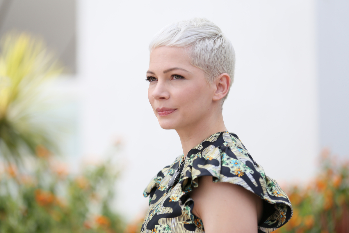 Michelle Williams a 41 anni è un’icona del taglio corto