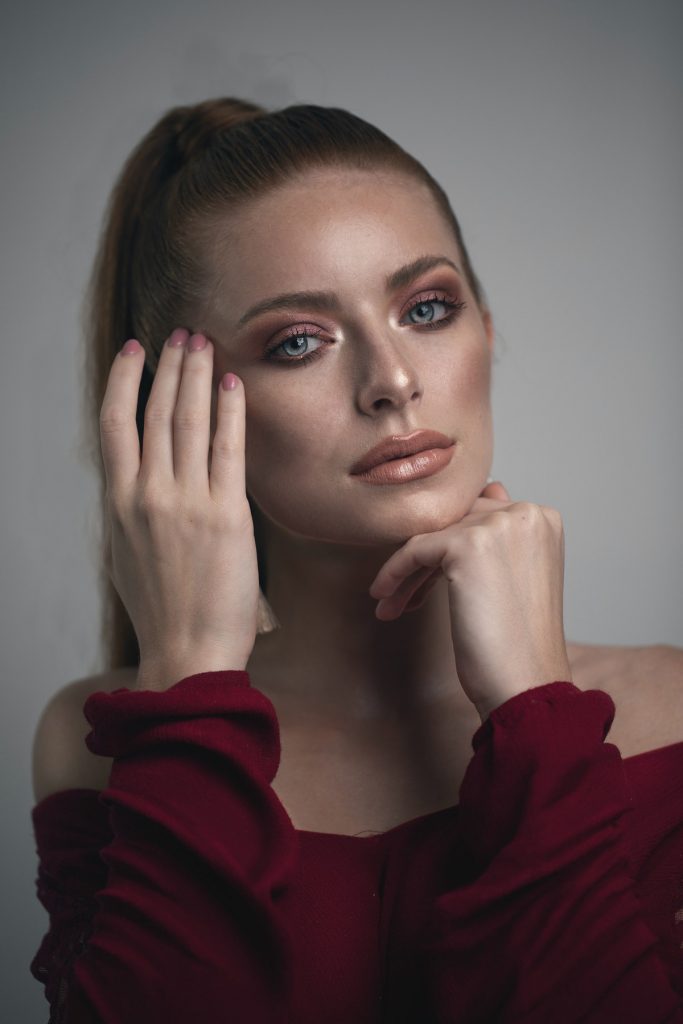 toni caldi make up