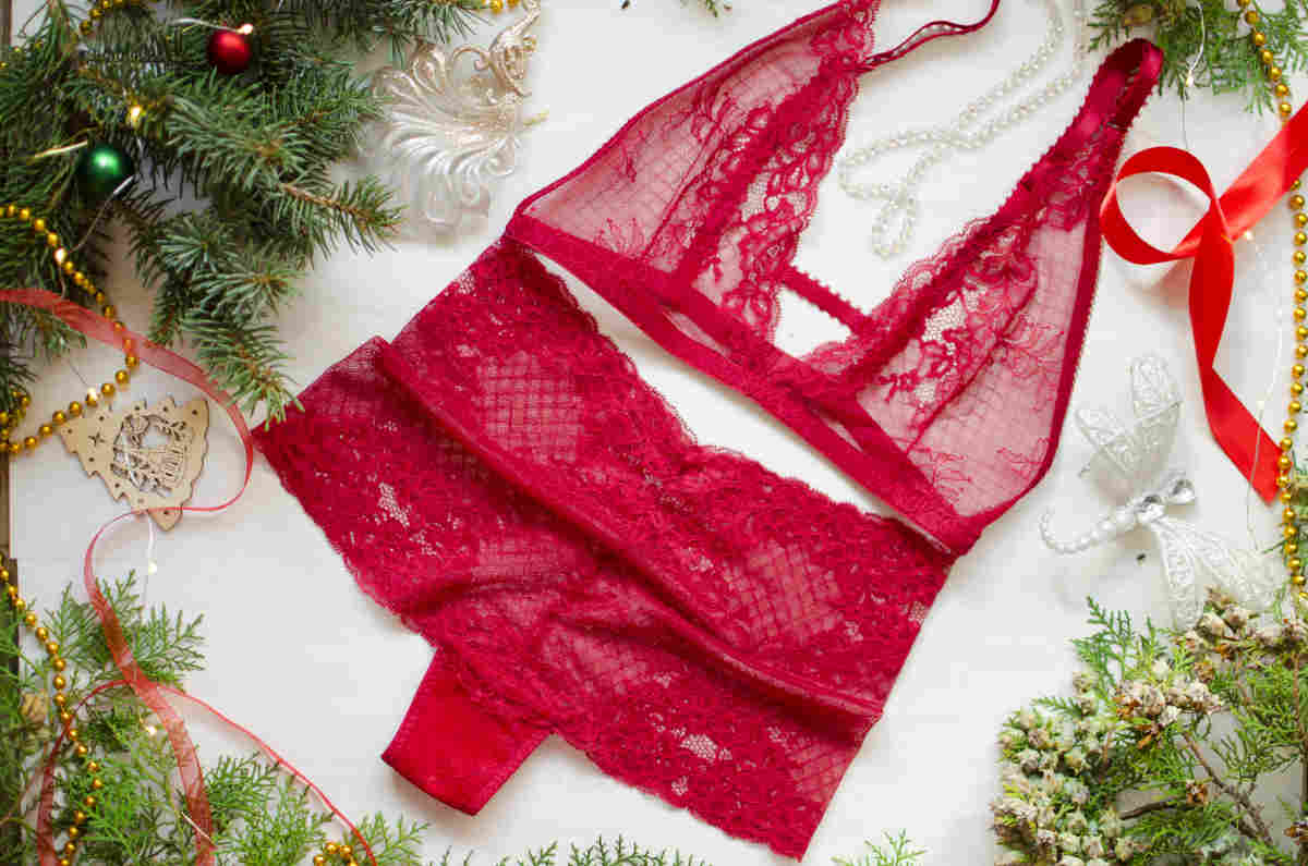tendenza intimo natale pizzo
