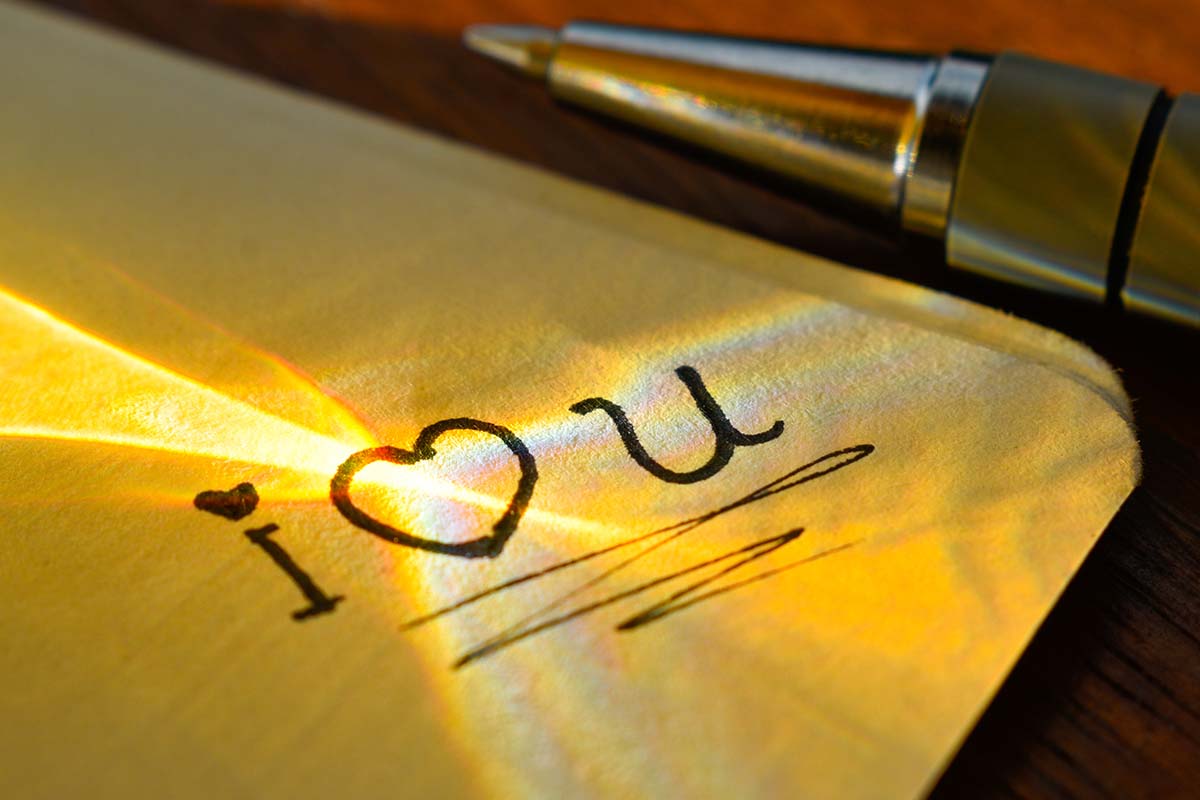 10 modi con cui il partner dice “ti amo” senza dirlo