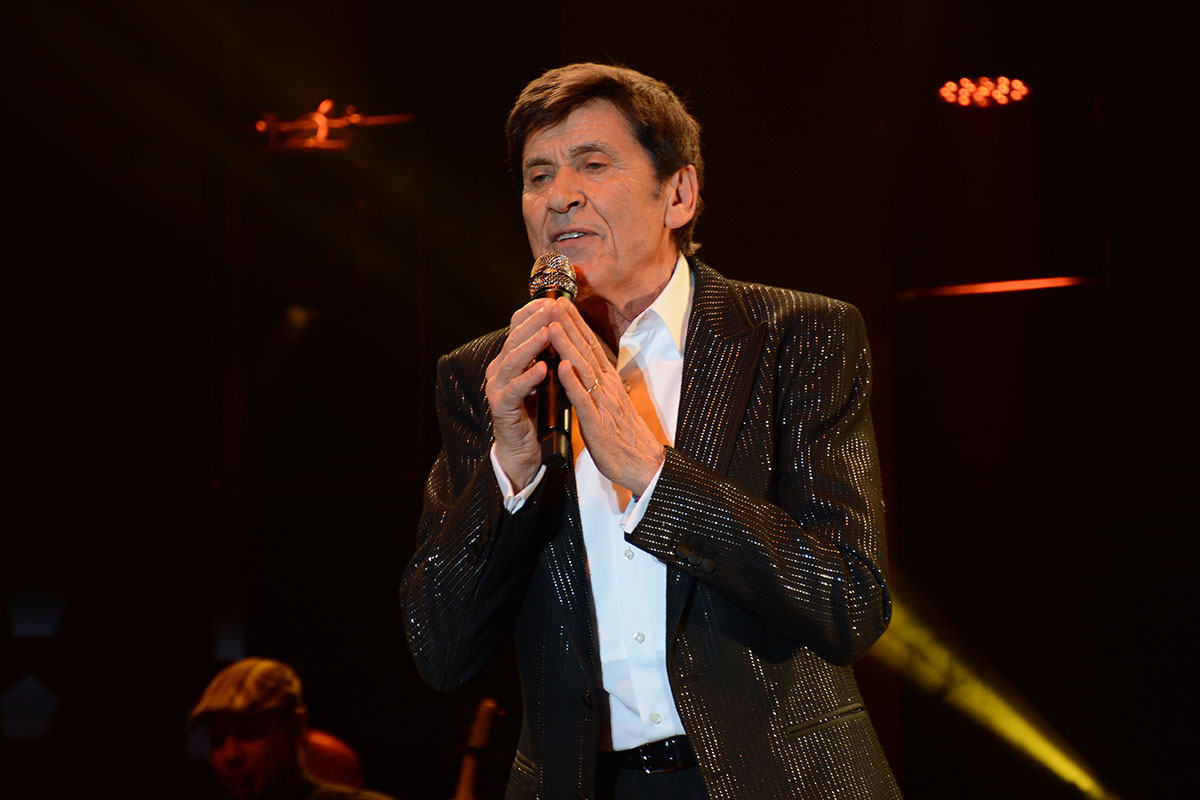 Gianni Morandi e il pasticcio Sanremo: la decisione dopo lo spoiler della sua canzone