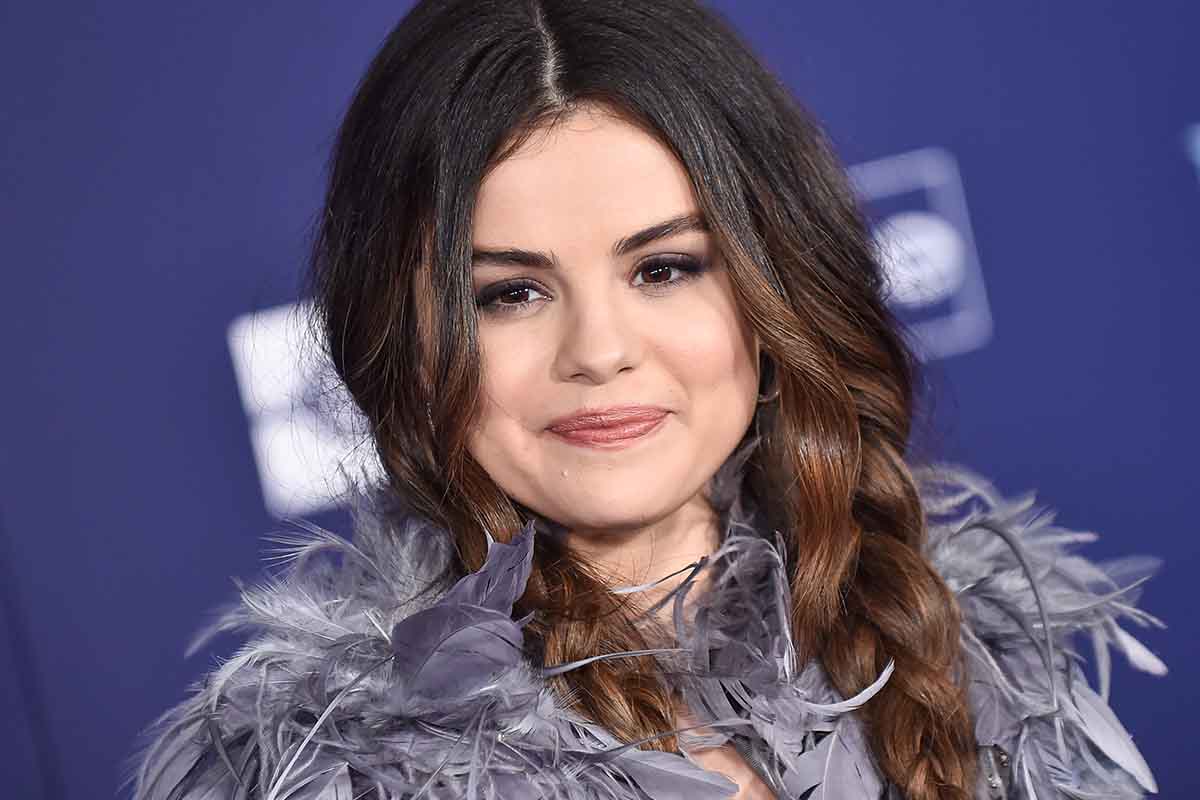 Il beauty look di Selena Gomez è una favola tutta da copiare…