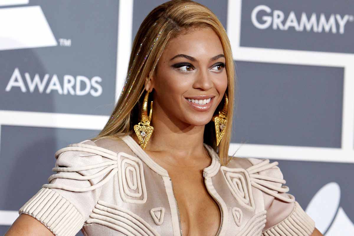 hair tinsel Beyoncé