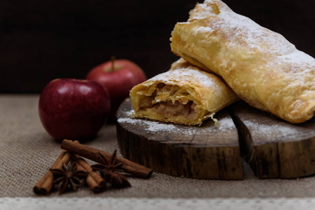 strudel mele e cannella