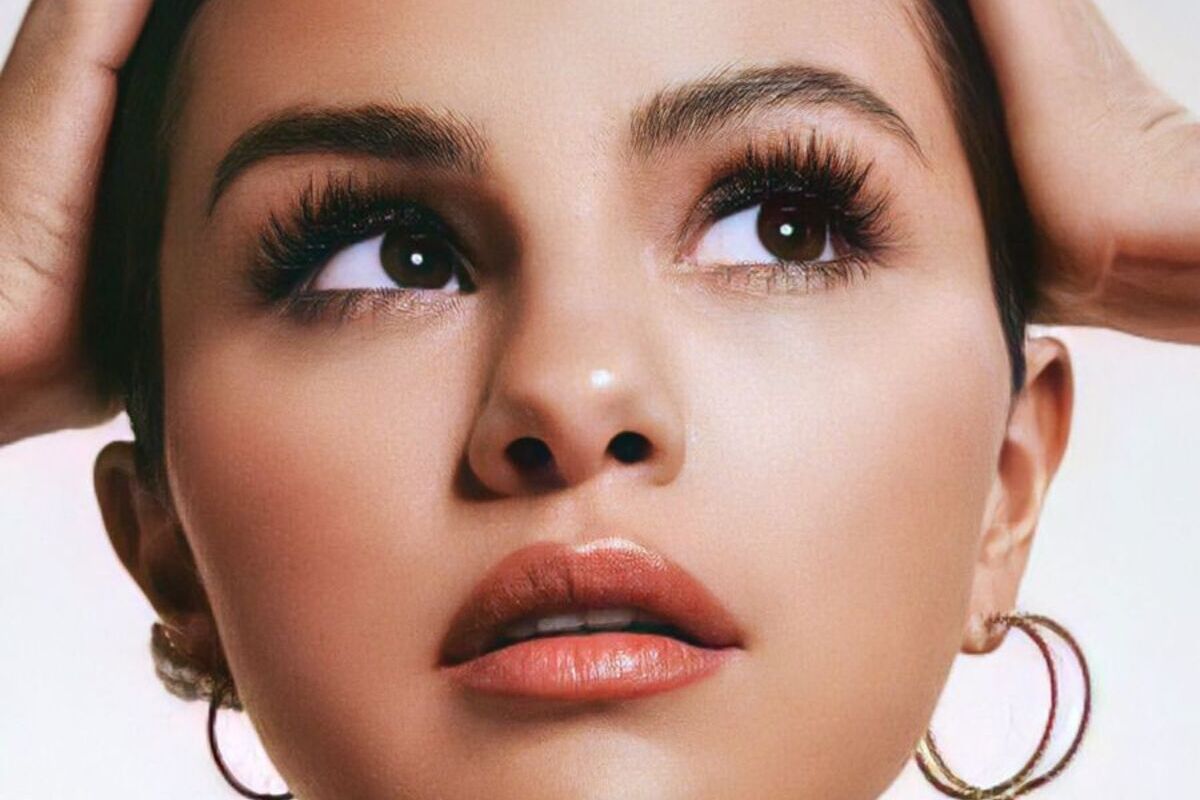 Selena Gomez- i migliori sieri viso di Marzo 2022