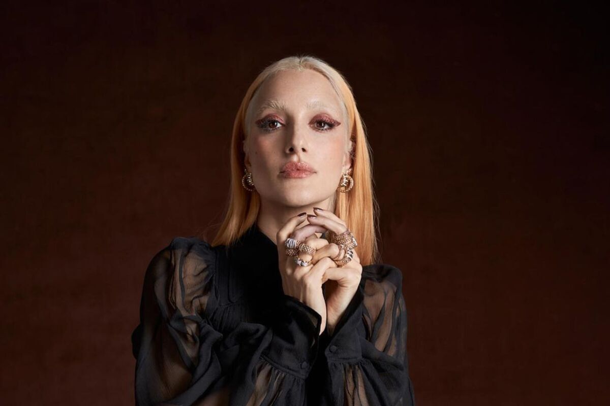 Bleached Brows tendenza
