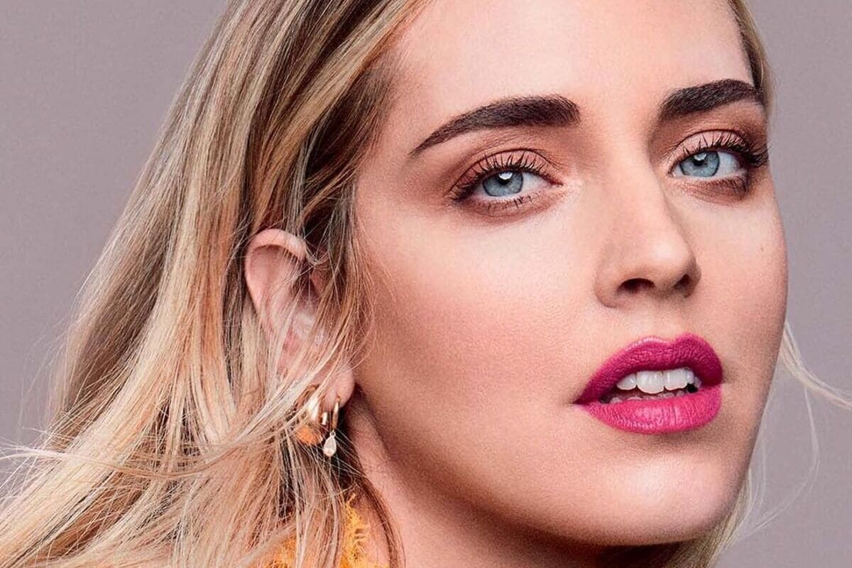 primo piano di Chiara Ferragni- Chiara Ferragni parla della sua acne