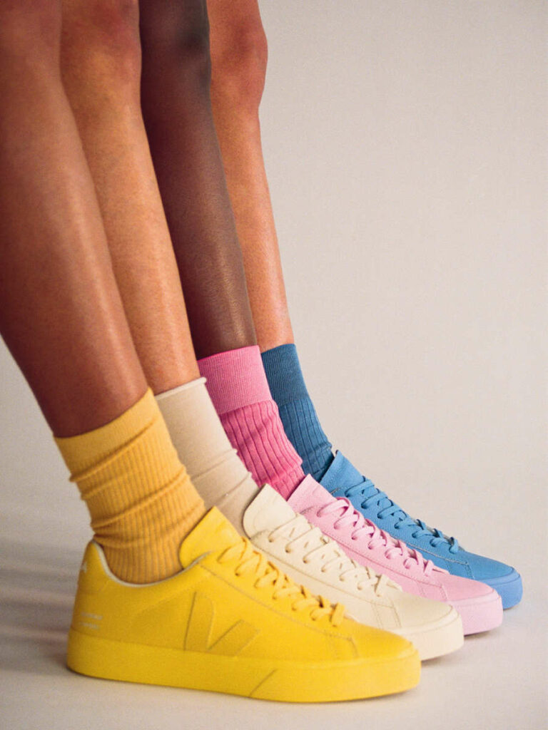 sneakers colorate gialle, bianche, rosa, blu Studio Veja