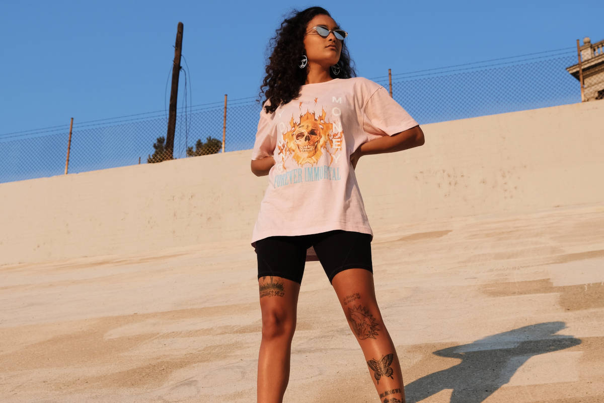 Look sportivo con biker shorts