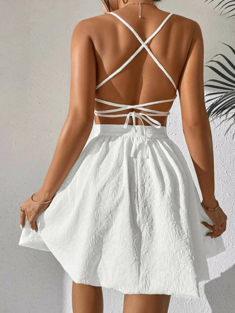 Vestito corto Shein con lacci